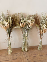 Load image into Gallery viewer, Green Natural Dried Flower Arrangement