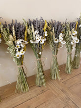 Load image into Gallery viewer, Dried Lavender, White Daisy & Oat Bouquet
