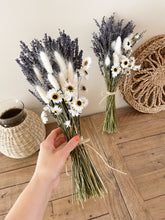 Load image into Gallery viewer, Lavender Dried Flower Bunch With Daises & Bunny Tails